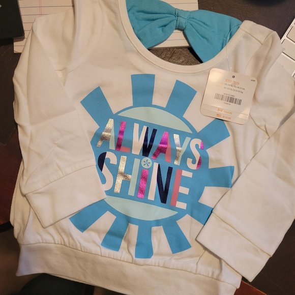 Gymboree 2T long sleeve top - Picture 1 of 3
